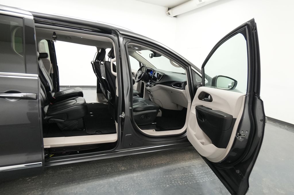 2017 Chrysler Pacifica
