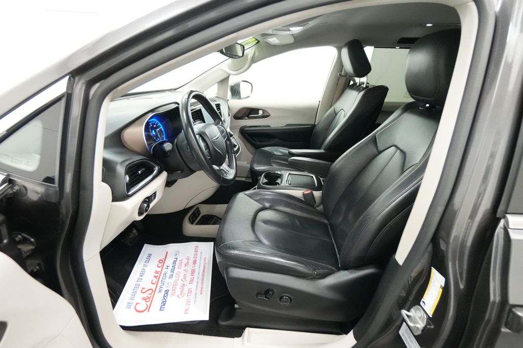 2017 Chrysler Pacifica
