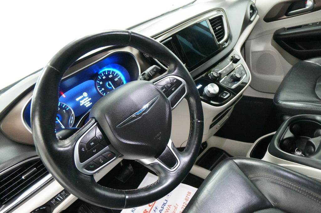 2017 Chrysler Pacifica