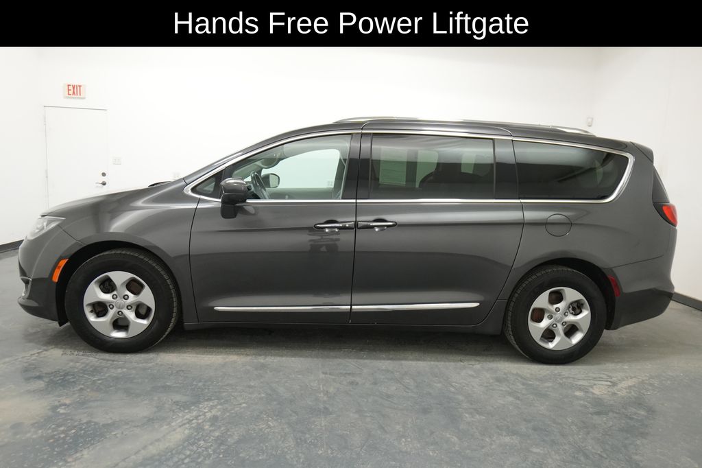 2017 Chrysler Pacifica