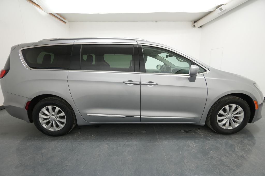 2018 Chrysler Pacifica