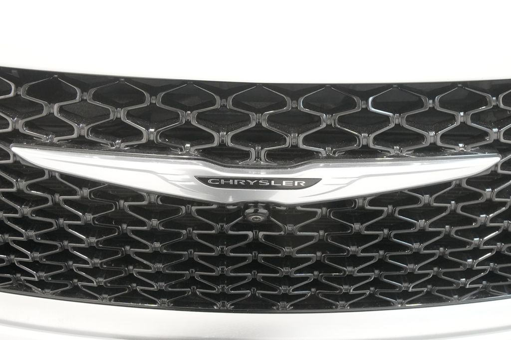 2022 Chrysler Pacifica Hybrid