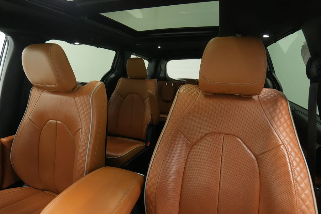 2022 Chrysler Pacifica Hybrid