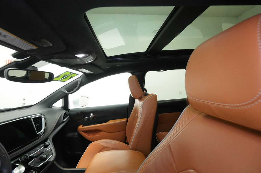 2022 Chrysler Pacifica Hybrid