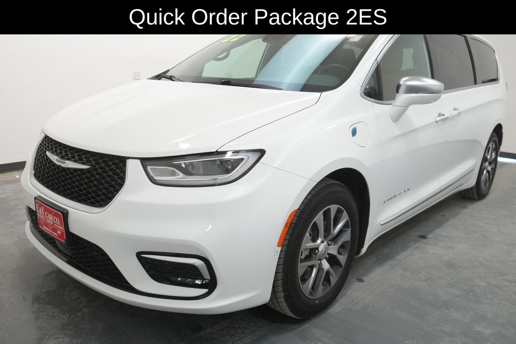 2022 Chrysler Pacifica Hybrid