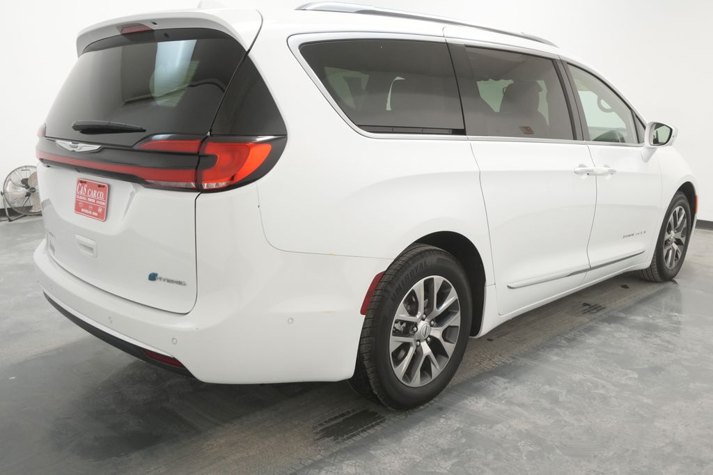 2022 Chrysler Pacifica Hybrid