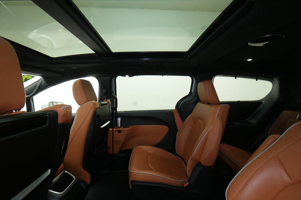 2022 Chrysler Pacifica Hybrid