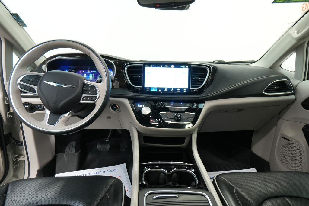 2021 Chrysler Pacifica Hybrid