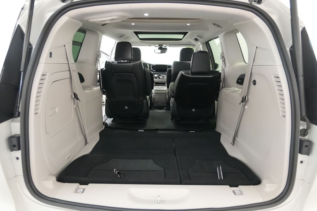 2021 Chrysler Pacifica Hybrid