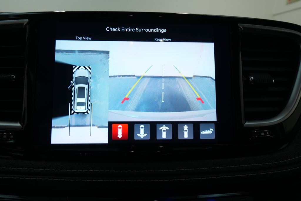 2021 Chrysler Pacifica Hybrid