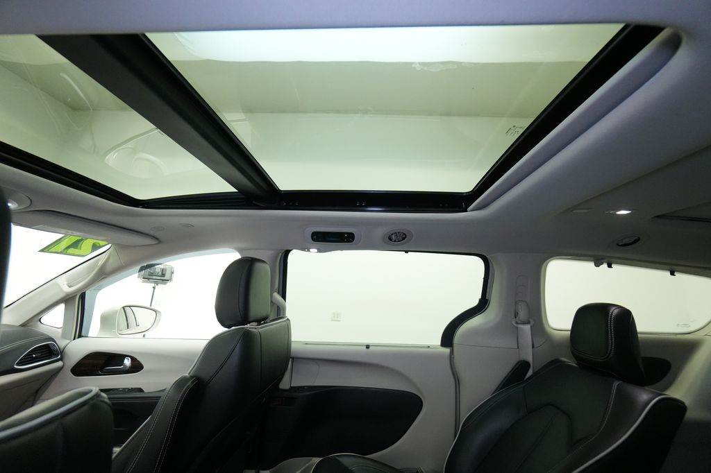 2021 Chrysler Pacifica Hybrid