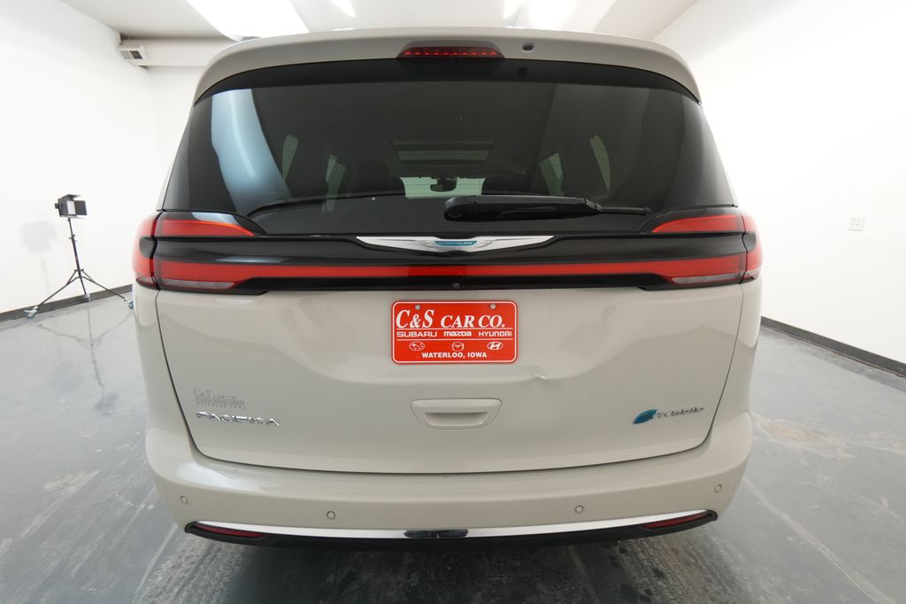 2021 Chrysler Pacifica Hybrid