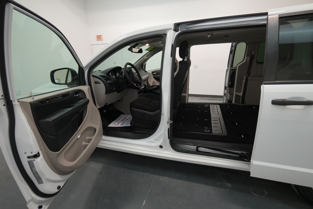 2020 Dodge Grand Caravan