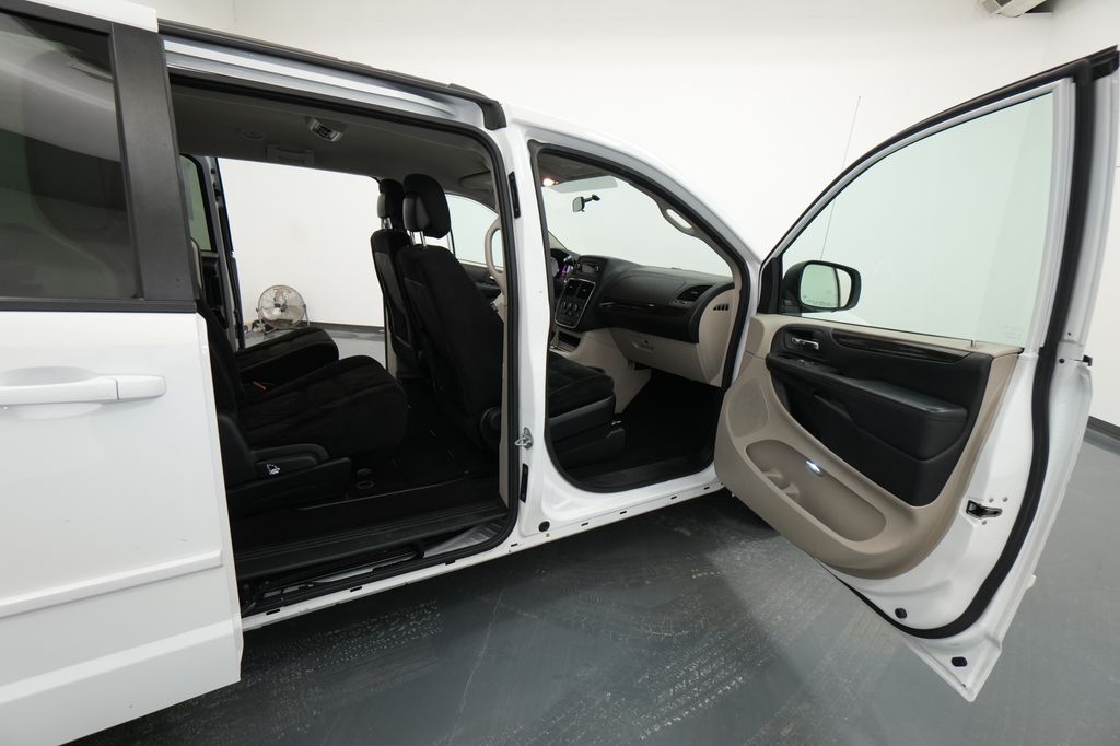 2016 Dodge Grand Caravan