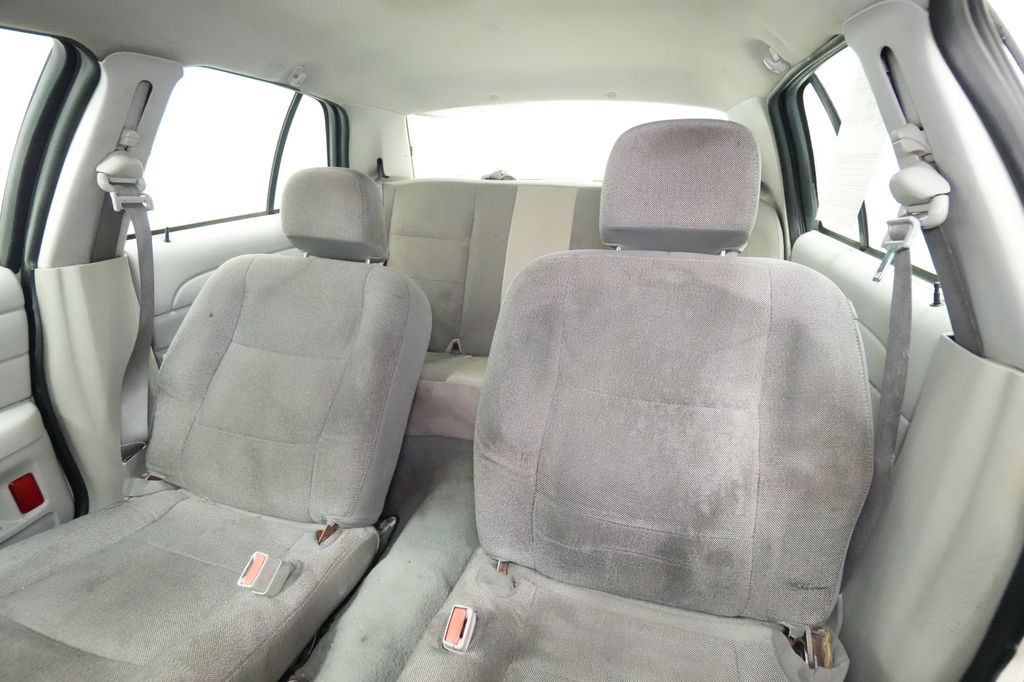 2004 Ford Crown Victoria