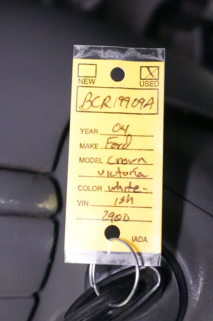 2004 Ford Crown Victoria