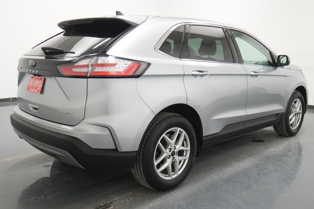 2023 Ford Edge SEL - Photo 9