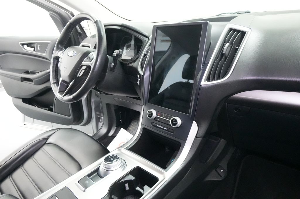 2023 Ford Edge SEL - Photo 25