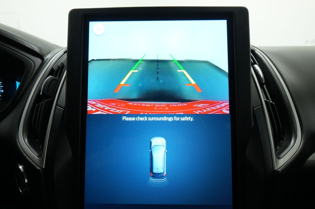 2023 Ford Edge SEL - Photo 34
