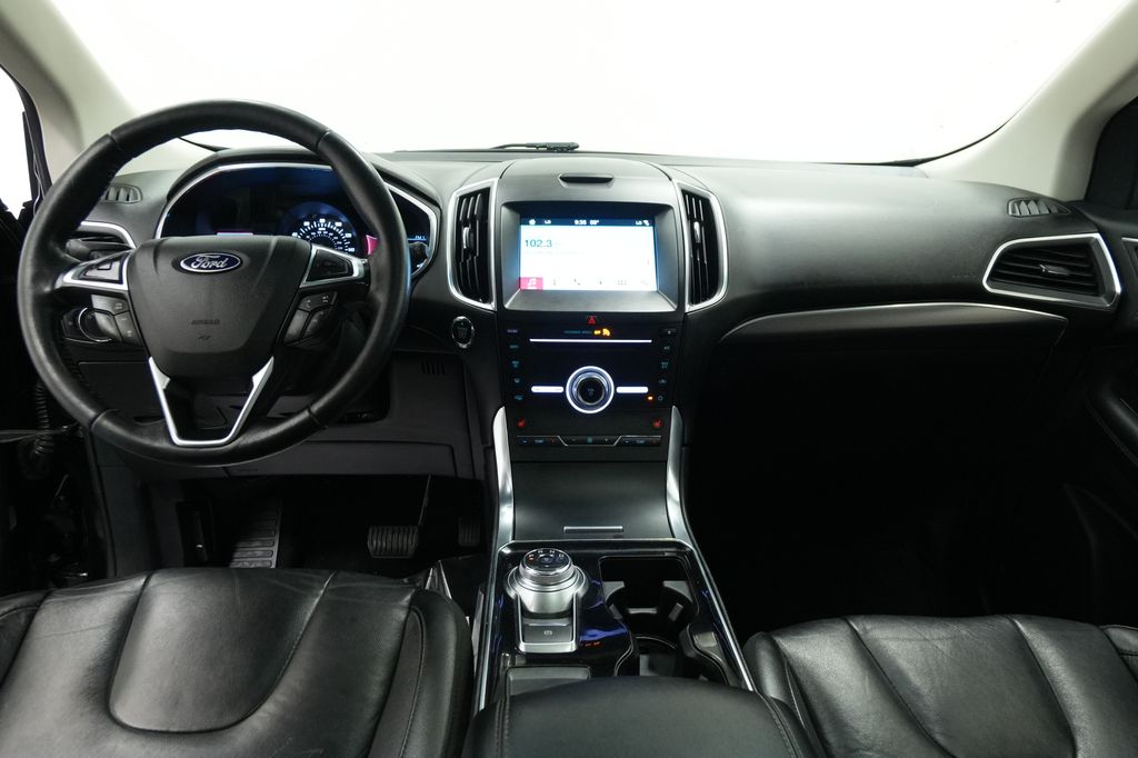 2019 Ford Edge