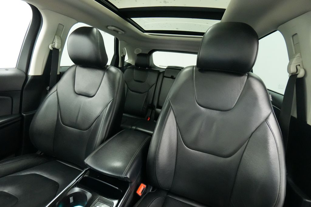 2019 Ford Edge