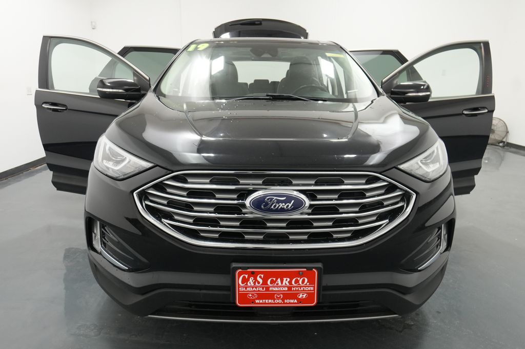 2019 Ford Edge