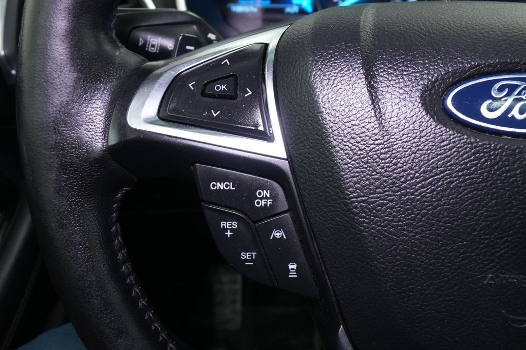 2019 Ford Edge