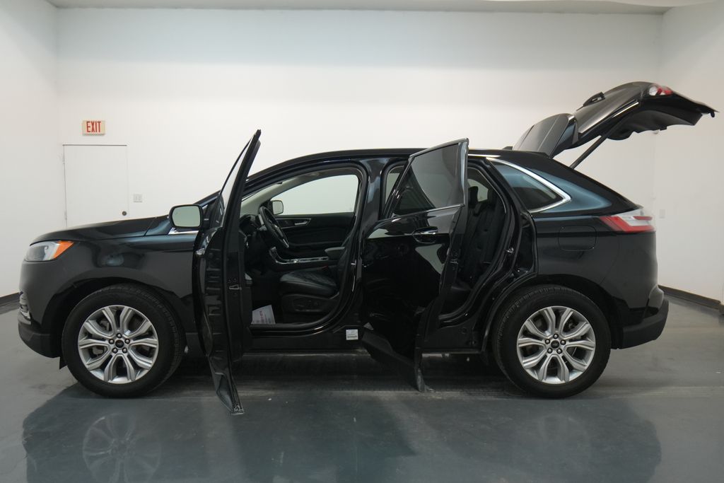 2023 Ford Edge