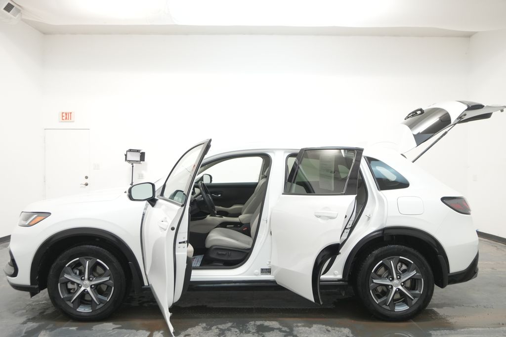 2025 Honda HR-V