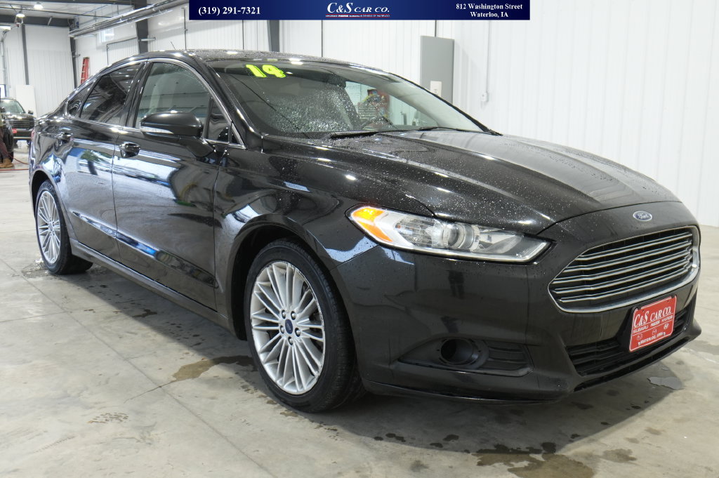 Used 2014 Ford Fusion SE Cars