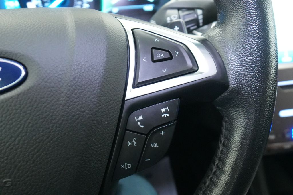 2020 Ford Fusion Titanium - Photo 34