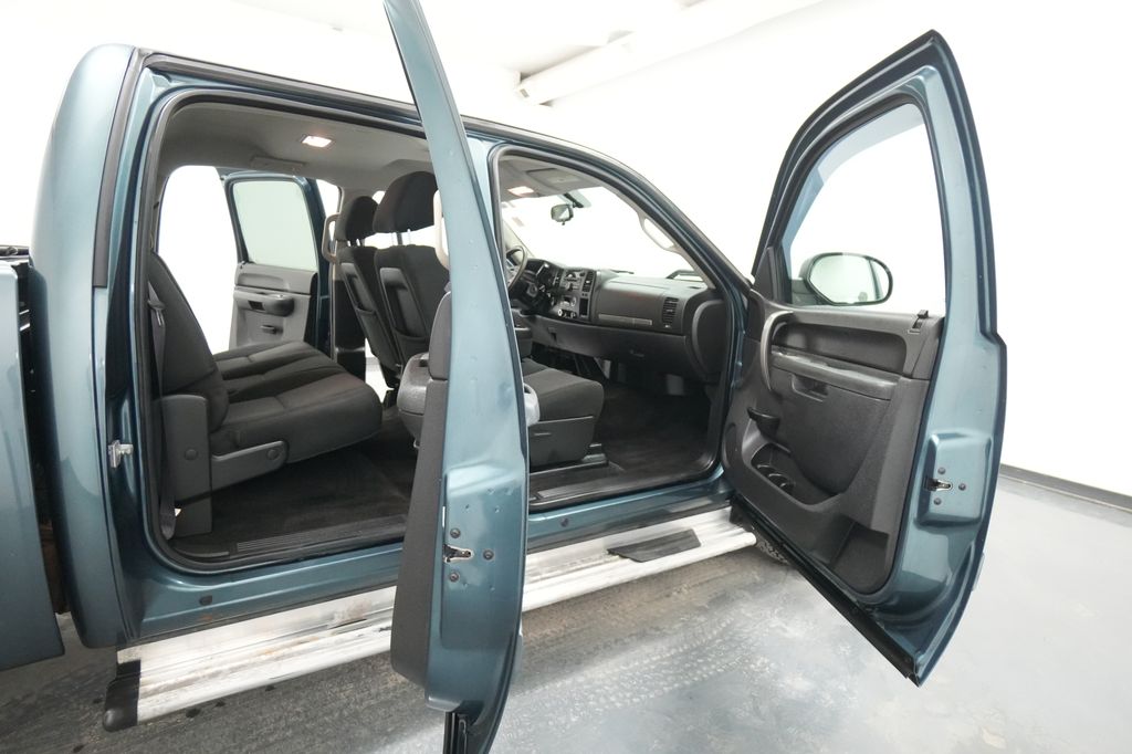 2010 Chevrolet Silverado 1500 LT - Photo 27