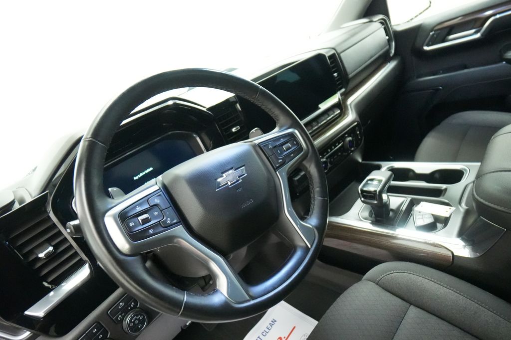2023 Chevrolet Silverado 1500 LT Trail Boss - Photo 14