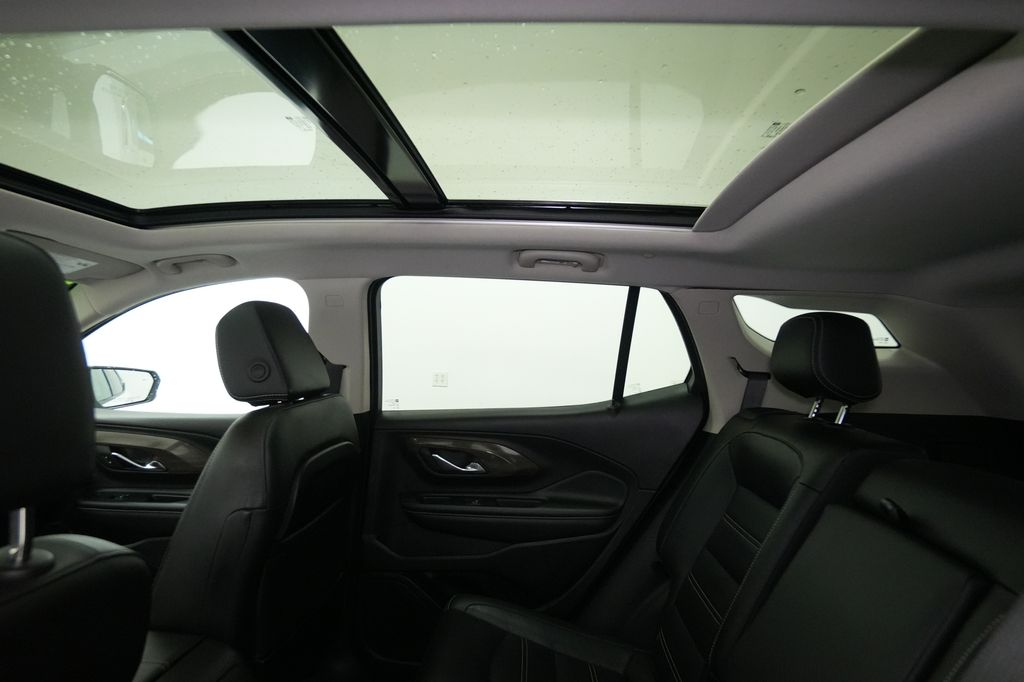 2024 GMC Terrain Denali - Photo 24