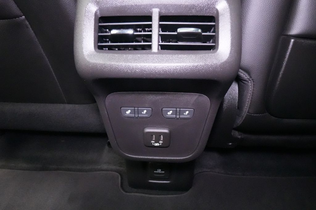 2024 GMC Terrain Denali - Photo 25