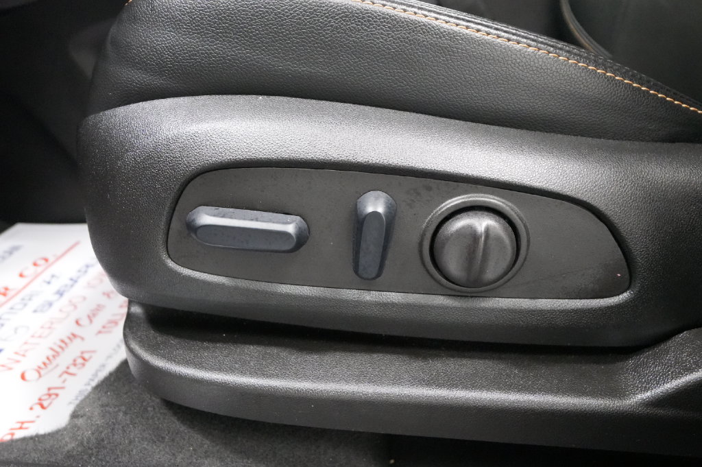 2023 Chevrolet Equinox Premier - Photo 17
