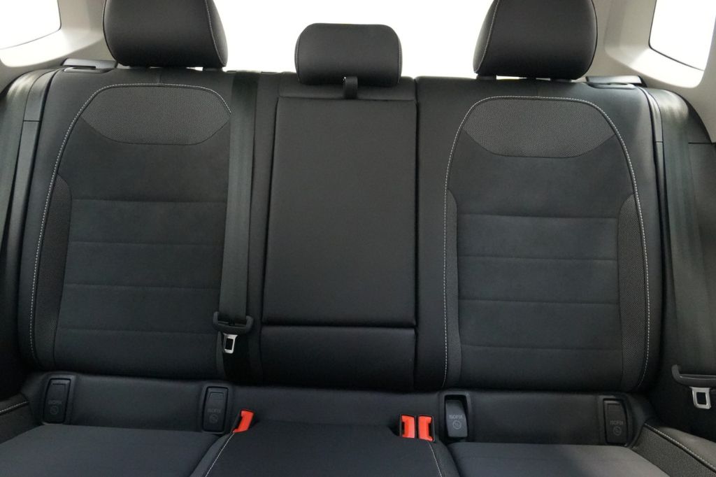 2024 Volkswagen Taos