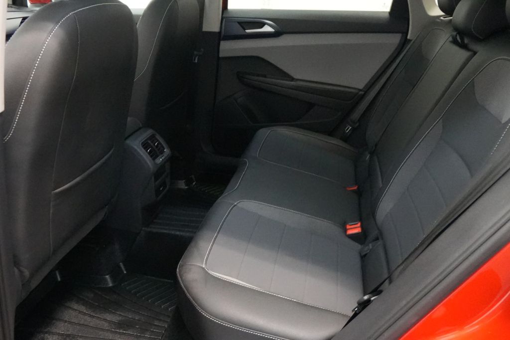 2024 Volkswagen Taos