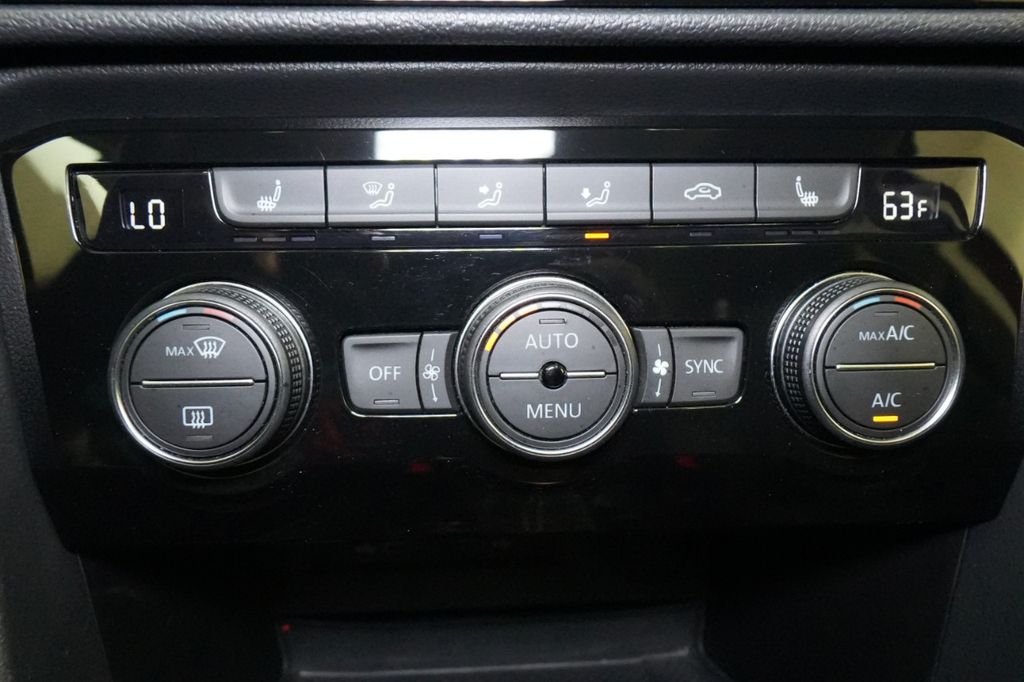 2024 Volkswagen Taos