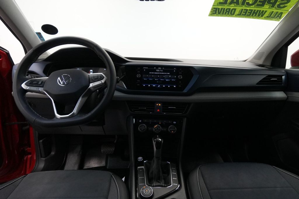 2024 Volkswagen Taos