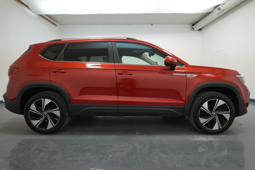 2024 Volkswagen Taos