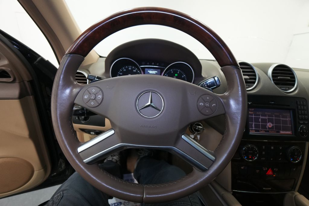 2011 Mercedes-Benz M-Class