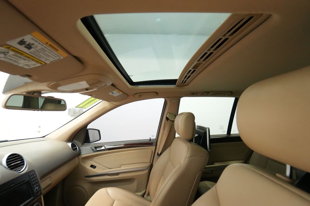 2011 Mercedes-Benz M-Class