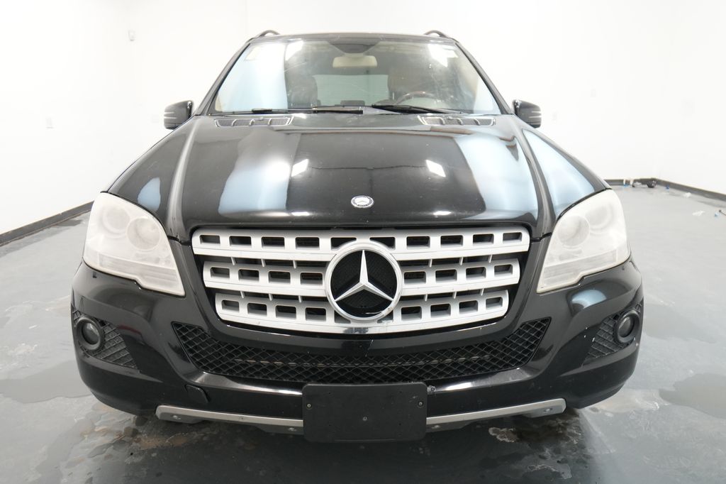 2011 Mercedes-Benz M-Class