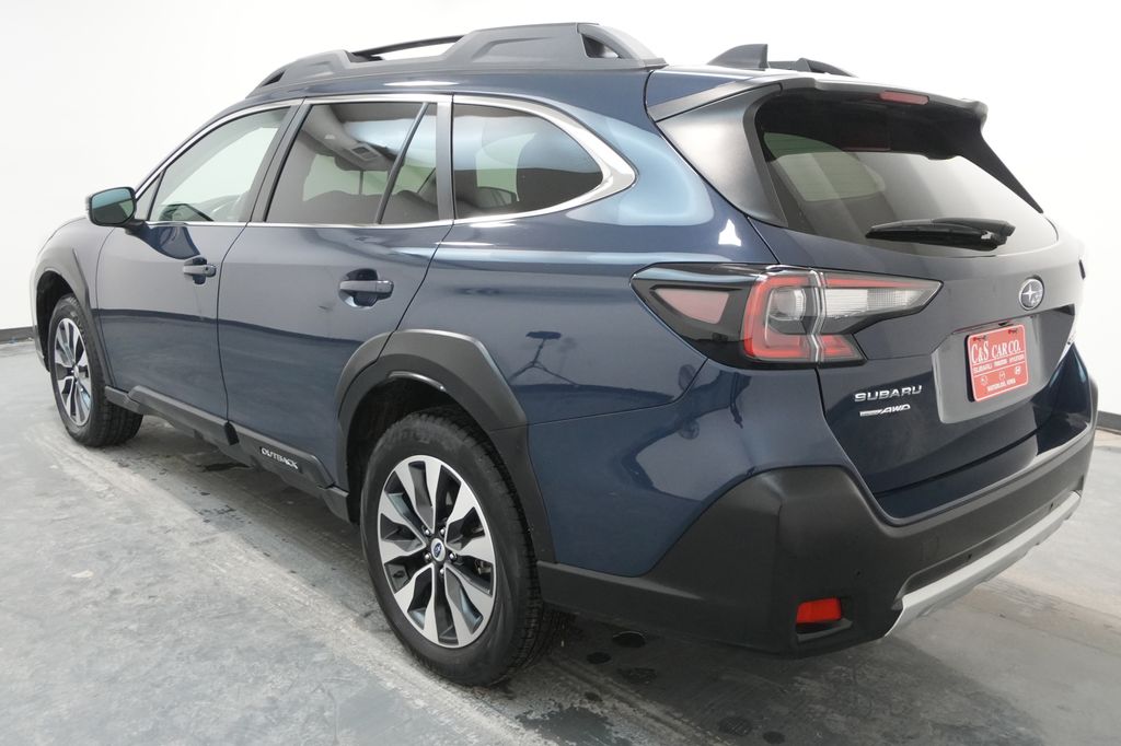 2023 Subaru Outback