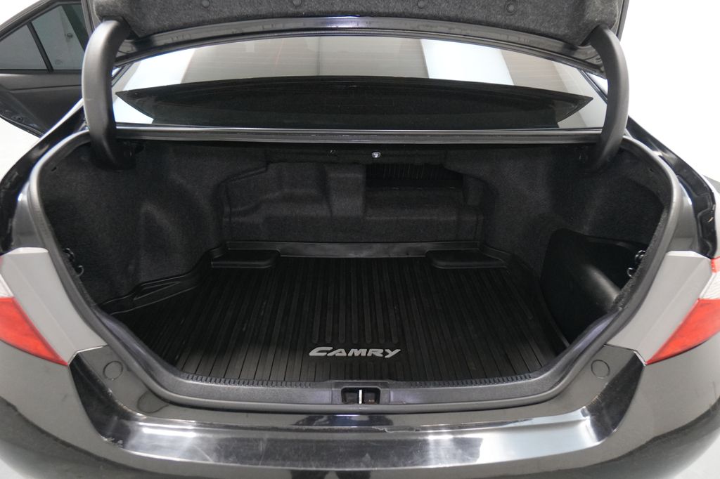 2017 Toyota Camry Hybrid