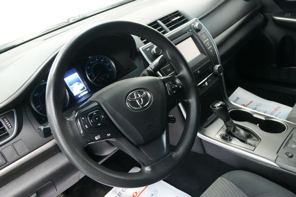 2017 Toyota Camry Hybrid