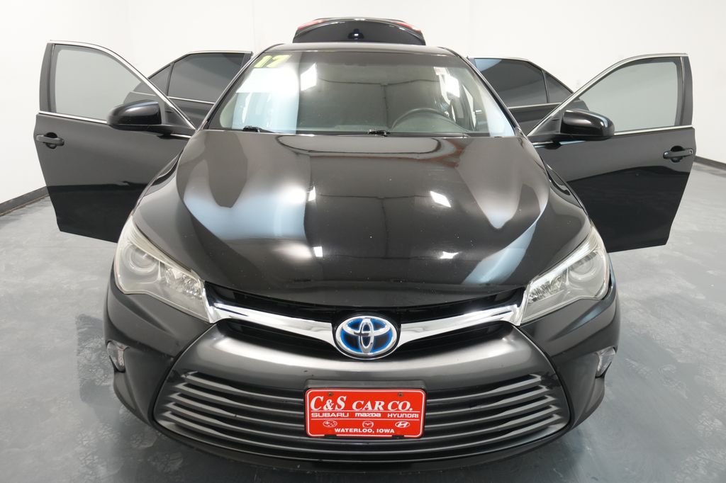 2017 Toyota Camry Hybrid