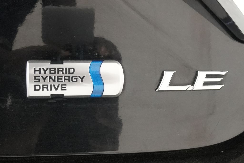 2017 Toyota Camry Hybrid