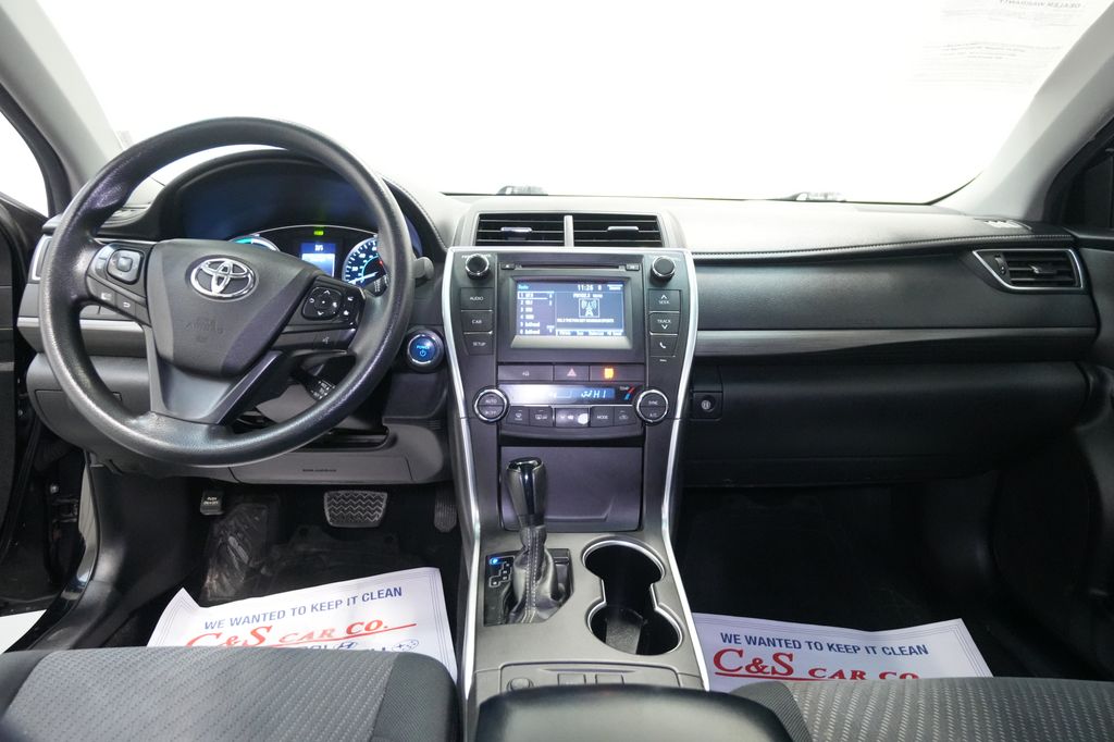 2017 Toyota Camry Hybrid